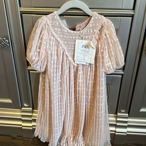 Girls Zara dress new with tags 4-5